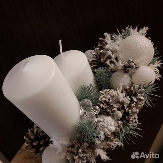 Новогодния композиция со свечами