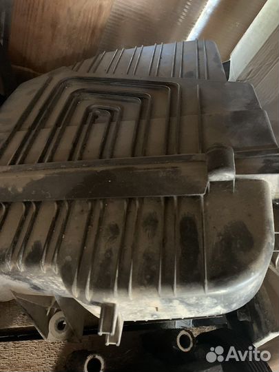 Рорпус воздушного фильтра логан