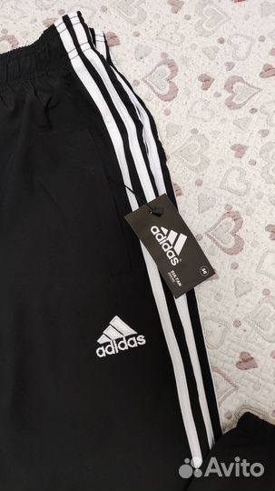 Спортивные штаны adidas