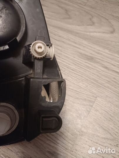 Фара передняя правая LADA Kalina1 на разбор