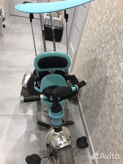 Велосипед с родительской ручкой