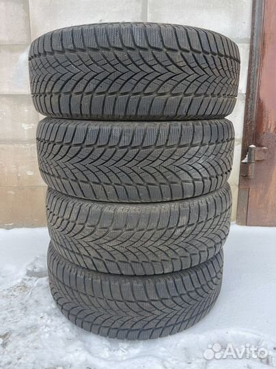 Goodyear UltraGrip Ice 2 235/55 R18 104T