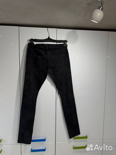 Джинсы Saint Laurent Black Distressed Оригинал