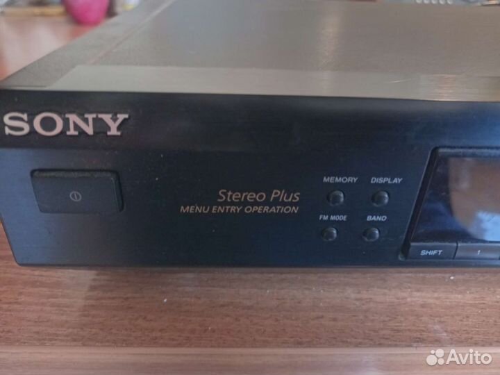 FM, AM тюнер Sony