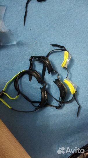 Очки для плавания