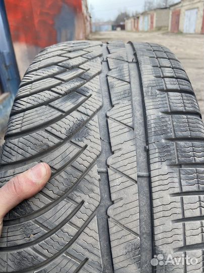 Michelin Pilot Alpin PA4 225/40 R18