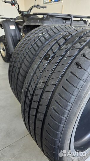 Bridgestone Alenza 001 275/45 R21 и 315/35 R21