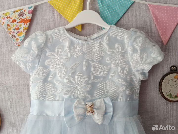 Нарядное платье на 6-7 лет