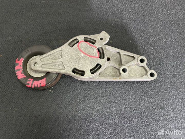 Ролик с натяжителем Audi A4 B7 2.0 tfsi