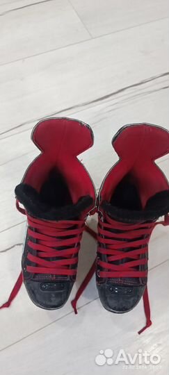 Хоккейные коньки детские размер eur 34