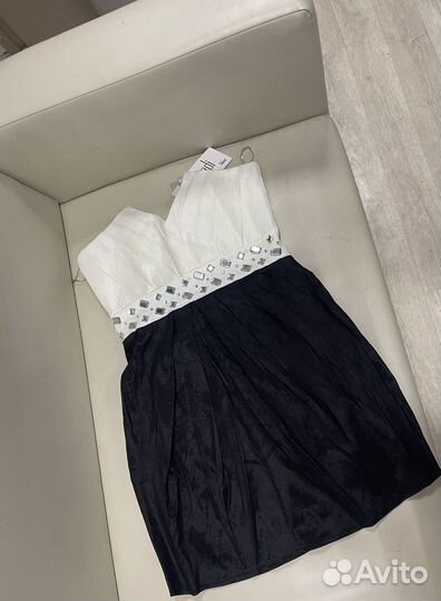 Платье женское новое 42 44