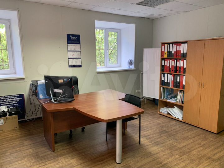 40-летия Октября ул., 30