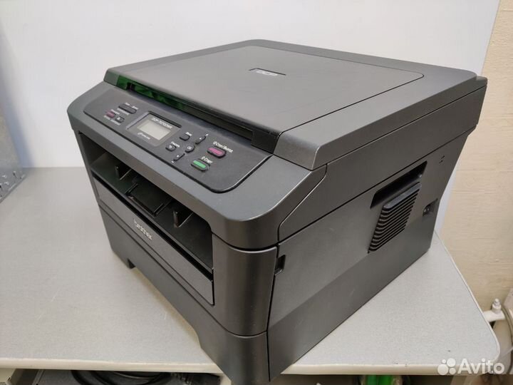 Мфу Brother DCP-7070dwr