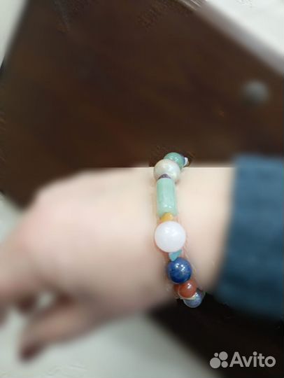 Браслет из самоцветов