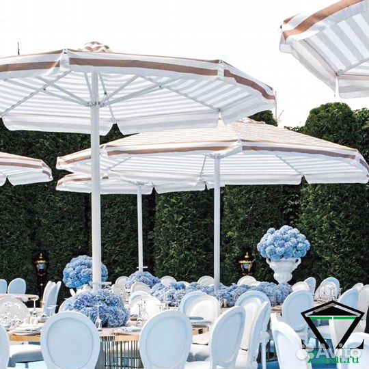 Пляжный зонтик