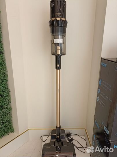 Вертикальный пылесос Haier hvc550