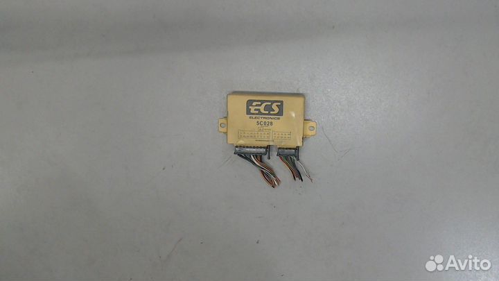 Блок управления прицепного устройства Mitsubishi L