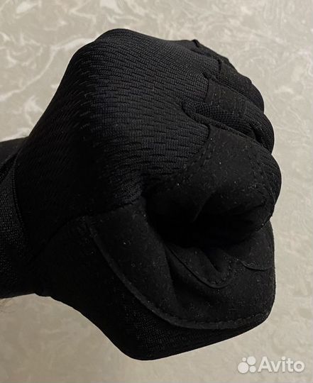 Перчатки для спорта