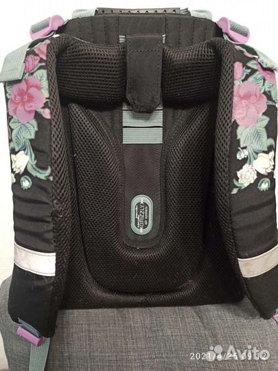 Рюкзак школьный grizzly