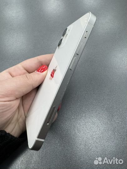 iPhone 12 mini, 64 ГБ