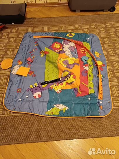 Развивающий коврик