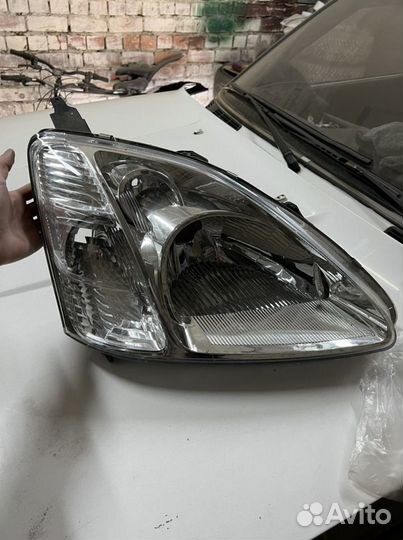 Передняя правая фара honda civic 7