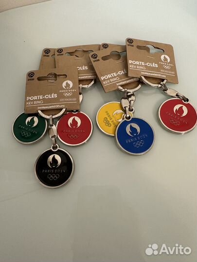 Брелок Олимпиада Париж 2024 мерч