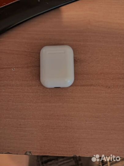 Прототип AirPods