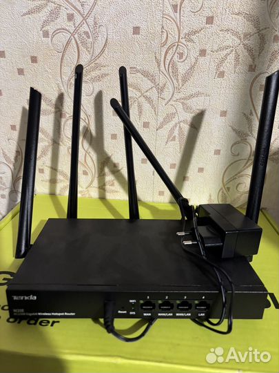 Роутер tenda w20E