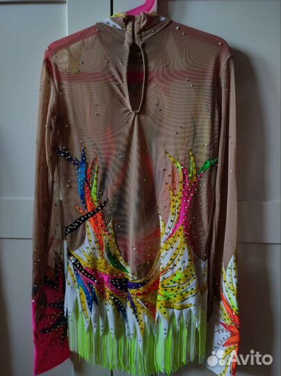 Костюм для художественной гимнастики