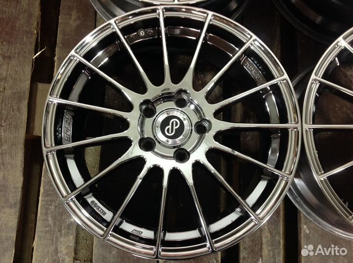R17 5*114.3 Японсике диски Enkei RS05