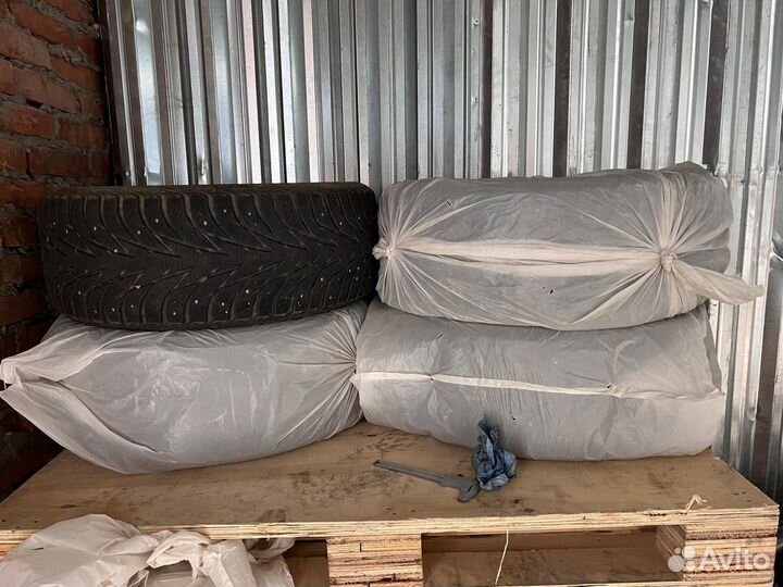 Yokohama Ice Guard Stud IG35 235/55 R17 103T