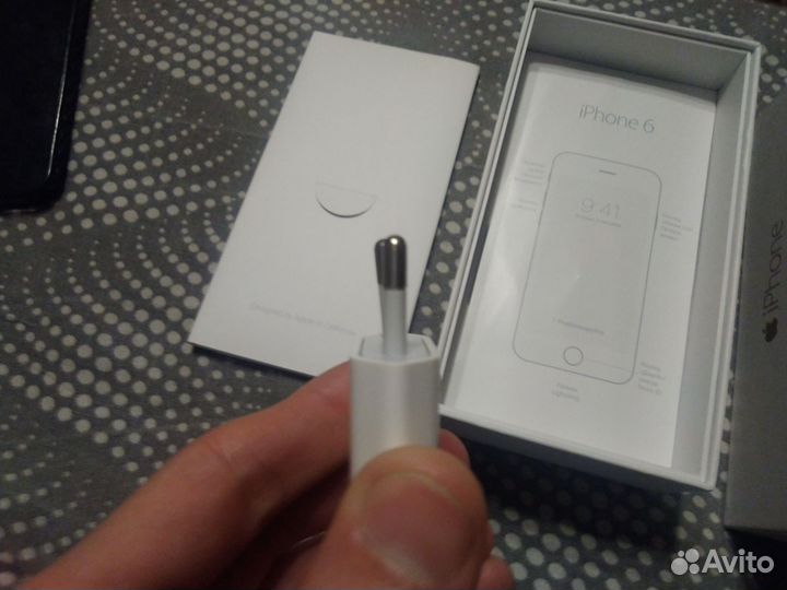 Коробка от iPhone 6