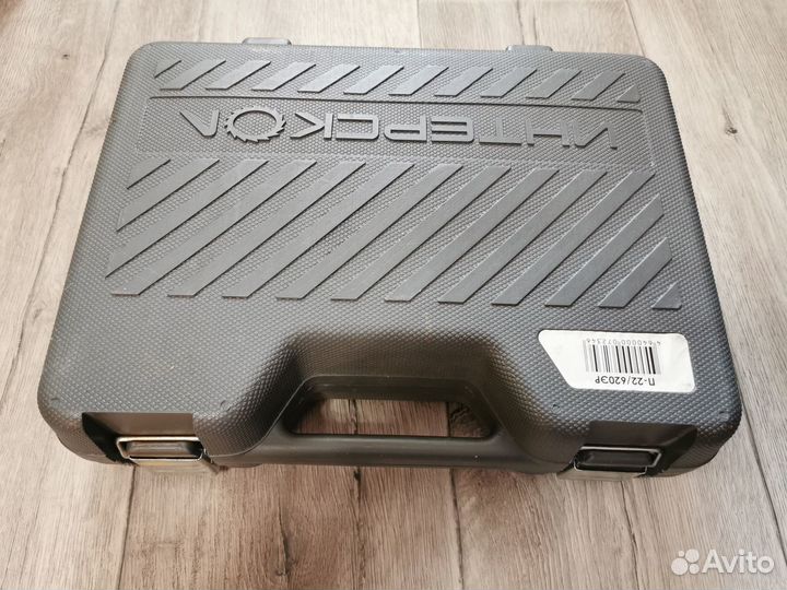 Перфоратор Интерскол П-22/620эр