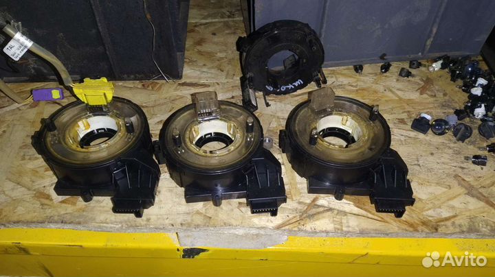 Шлейф подрулевой Skoda Octavia A5