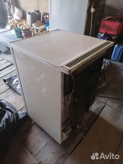 Морозильная камера бирюса 14