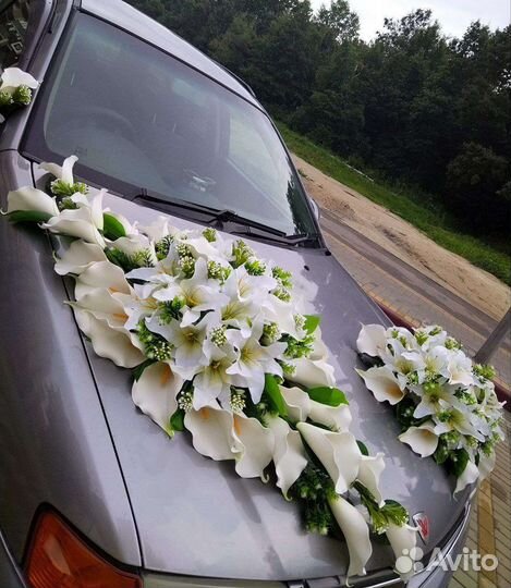 Свадебное украшение для автомобиля