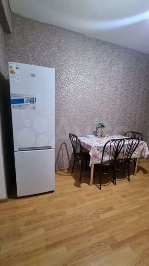 2-к. квартира, 55 м², 2/5 эт.