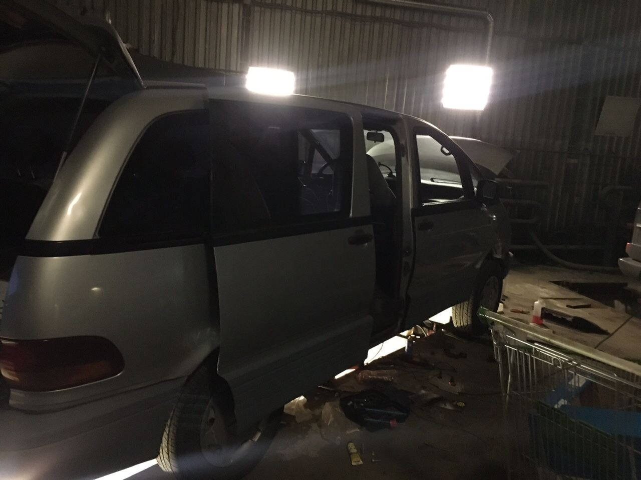 Toyota Previa: фото владельца