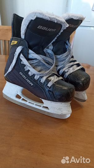 Хоккейные коньки bauer 33,5