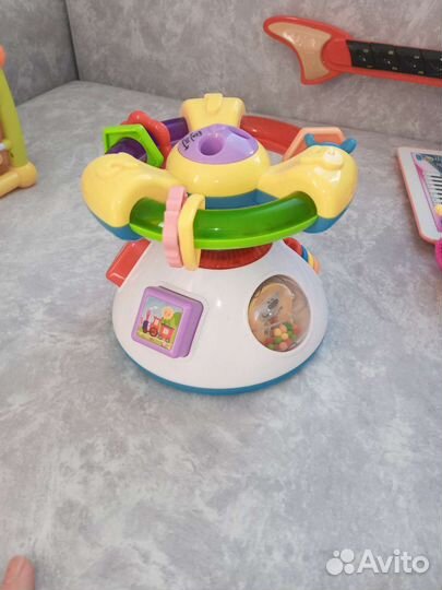 Развивающие игрушки для малышей