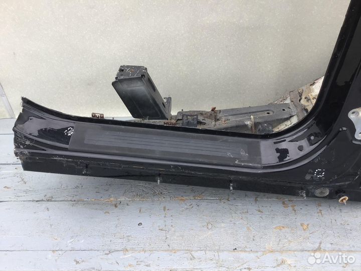 Лонжерон передний правый Mercedes Benz W164 M-Klas