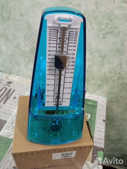 Метроном механический