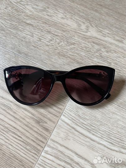 Солнцезащитные очки женские