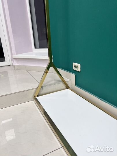 Вешалка напольная