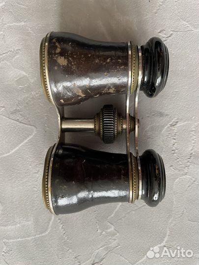 Бинокль театральный