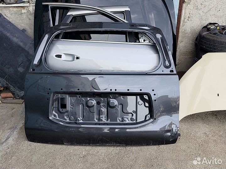 Крышка багажника Toyota Land Cruiser Prado