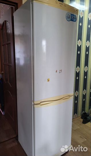 Холодильник на запчасти