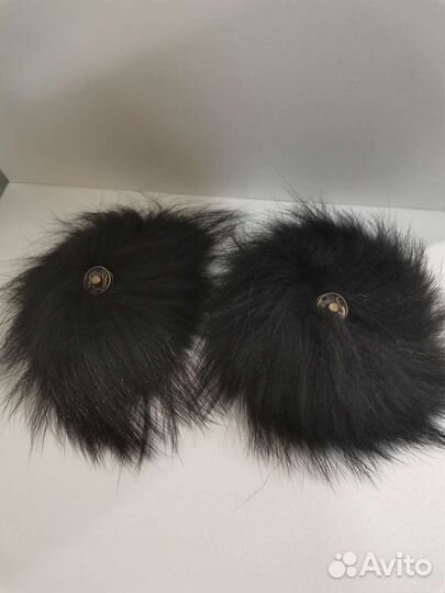 Меховые помпоны