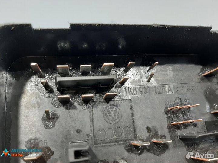 Блок предохранителей Volkswagen Golf 5 2007